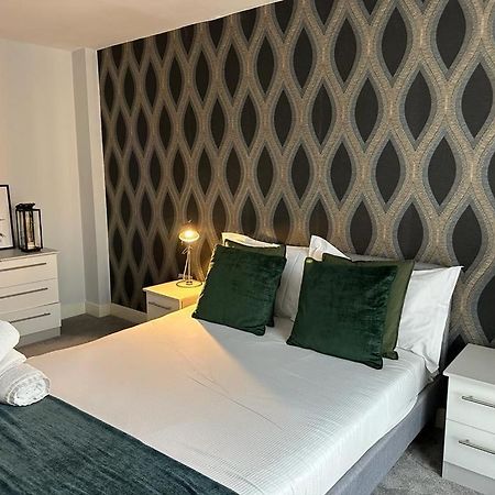 Luxury 9Ine Beautiful Bull Ring Apartment Free Parking Бирмингам Екстериор снимка