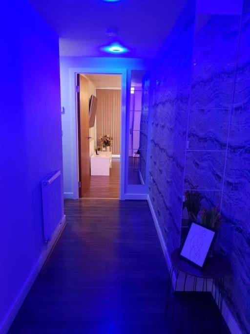 Luxury 9Ine Beautiful Bull Ring Apartment Free Parking Бирмингам Екстериор снимка
